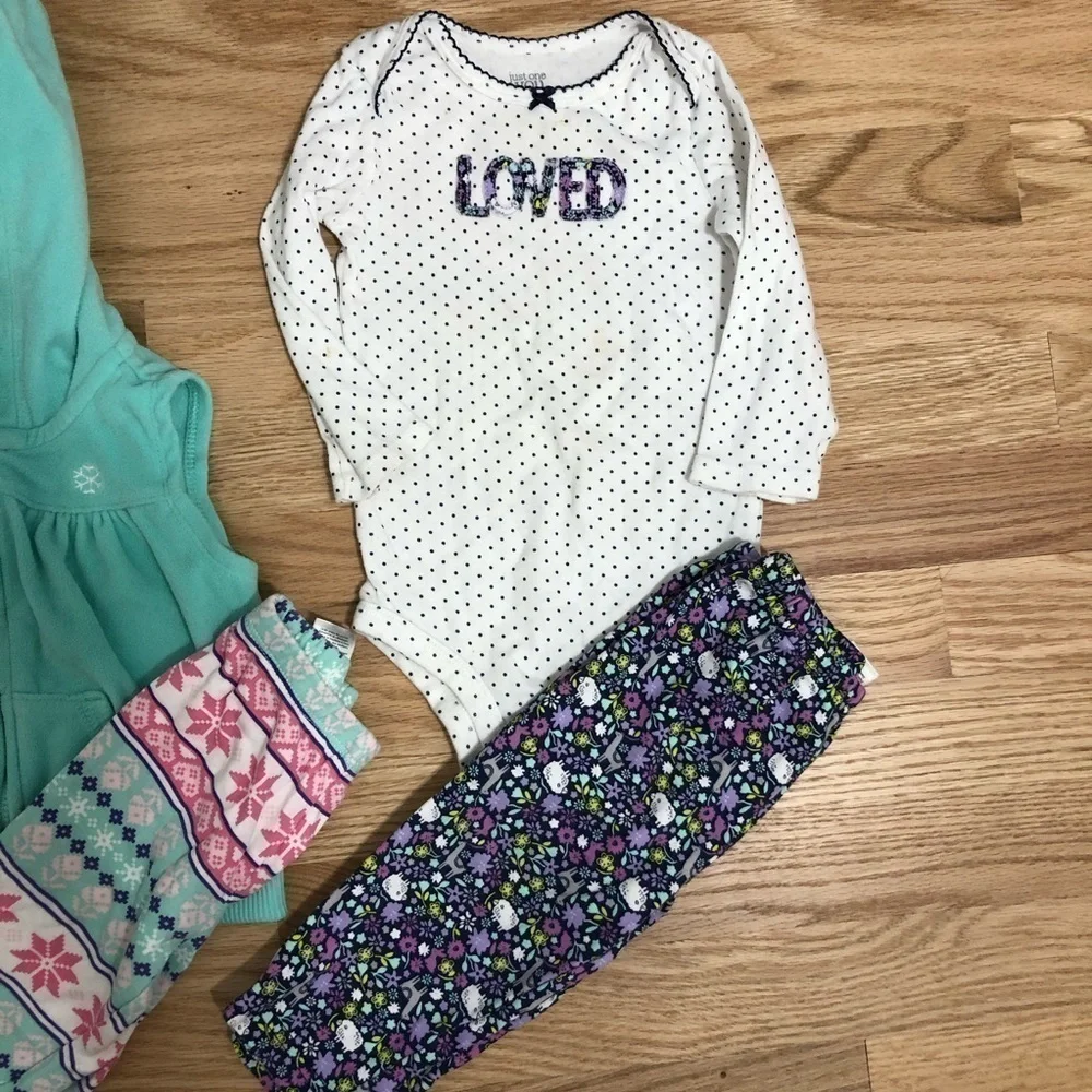 Carter’s 9 month Outfit Bundle Llama Fair Isle Baby Girl Vest Fleece